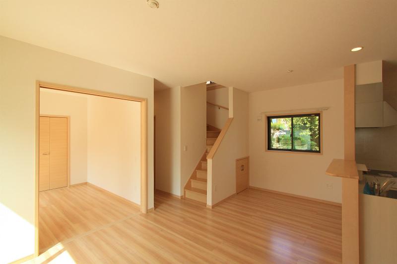 Living. September 25, 2013 shooting