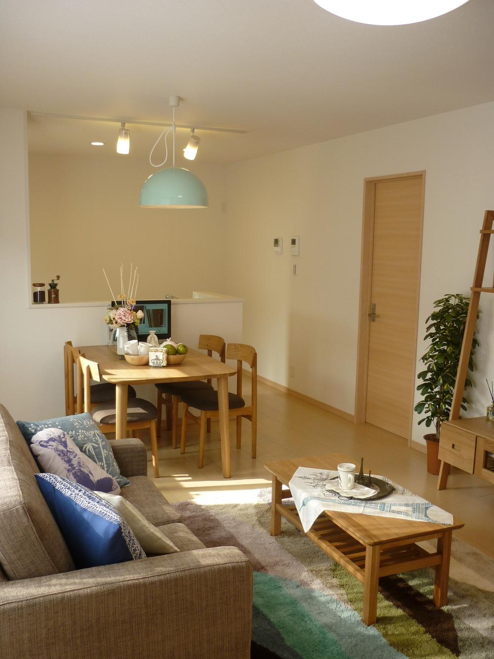 Living. Since this is an open kitchen is the living room with a sense of openness