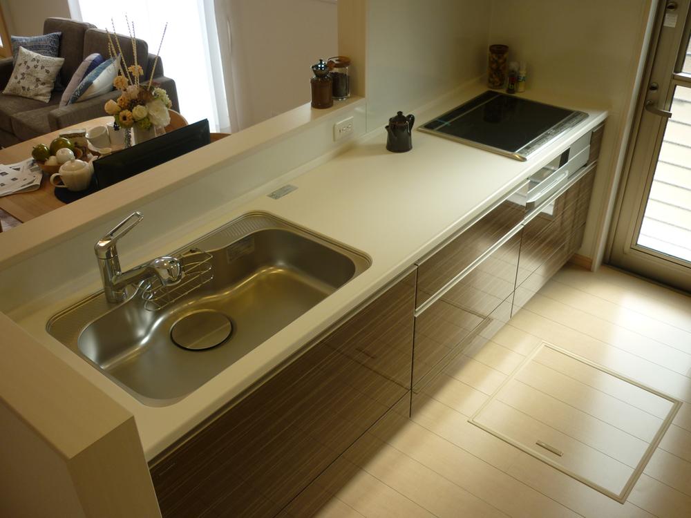 Kitchen. All-electric homes that do not use fire, Air comfort in clean ・ Safe living