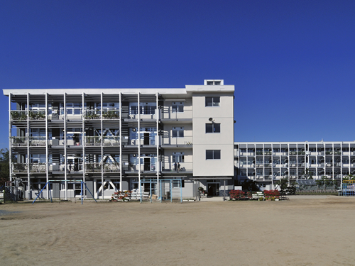 Primary school. 300m to Kitakyushu Sonehigashino elementary school (elementary school)