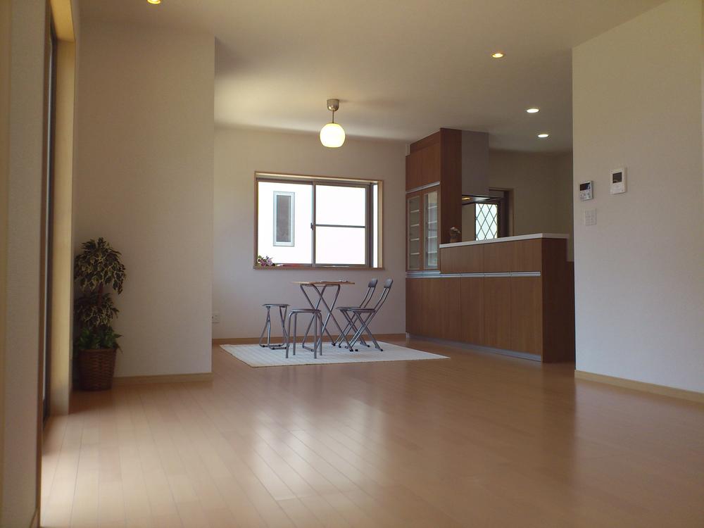 Living. Room (May 2013) Shooting