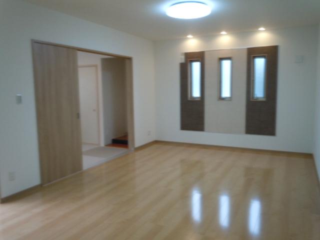 Living. Indoor (10 May 2013) Shooting