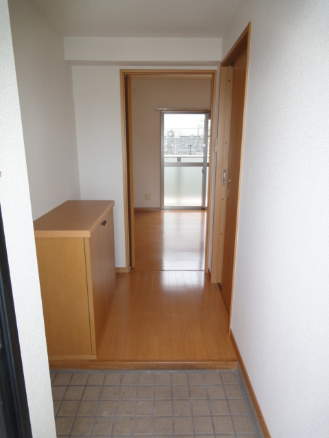 Entrance. Shoes is with a box