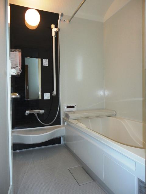 Same specifications photo (bathroom). This is a system bus of breadth Hitotsubo.