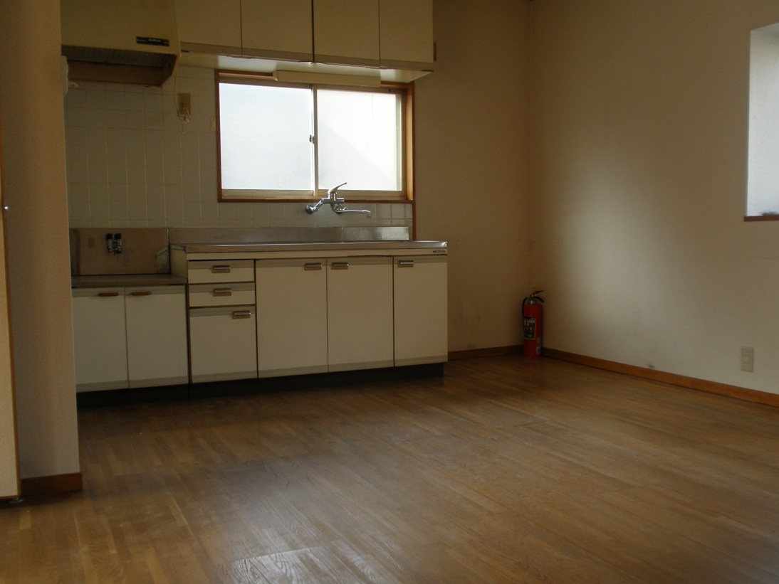 Kitchen. wide, Bright kitchen. 