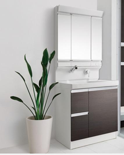 Building plan example (Perth ・ Introspection). On the back of the mirror, Storage can be a lot