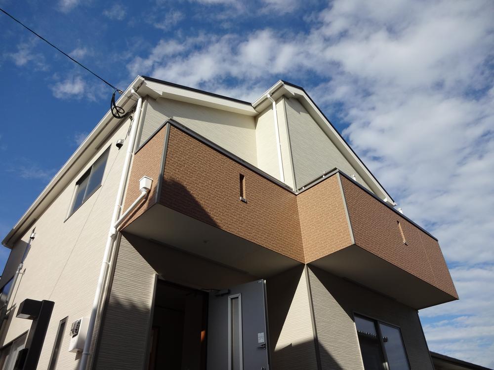 Local appearance photo. ☆ Image is a photograph at the time of completion ☆