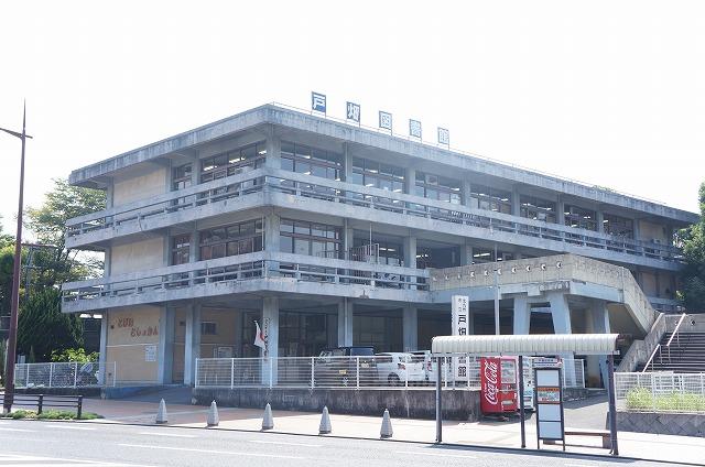 library. 941m to Kitakyushu Tobata Library