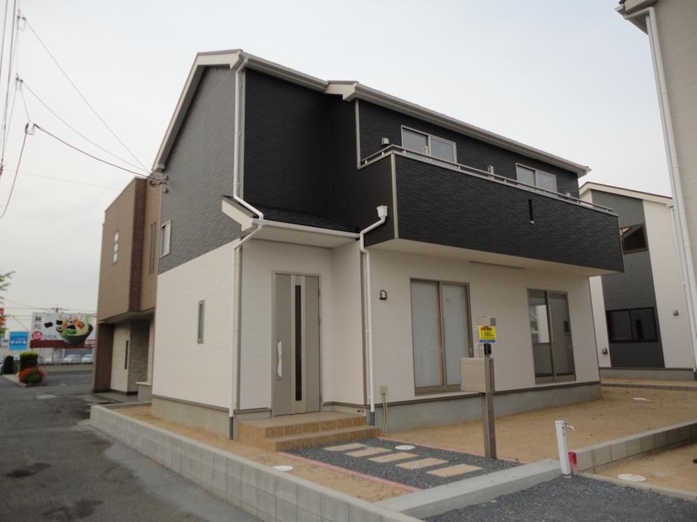 Rendering (appearance). Appearance is an image.