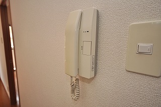 Security. Auto with lock