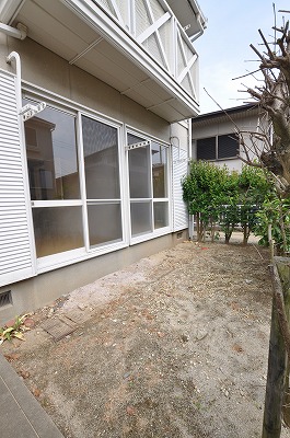 Balcony. Private garden