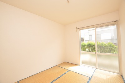 Other Equipment. Japanese-style room 6 quires