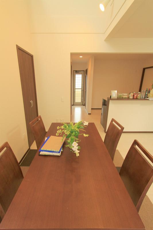 Living. Local (November 20, 2013) Shooting