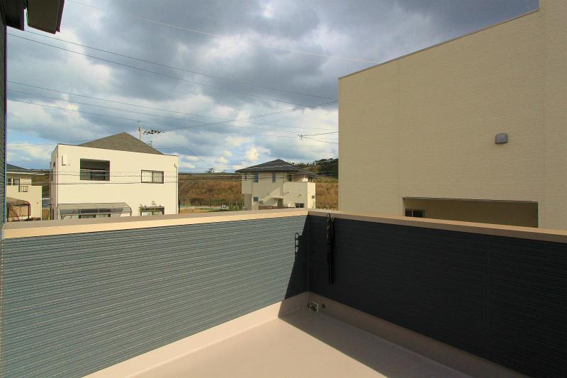 Balcony. Local (November 20, 2013) Shooting