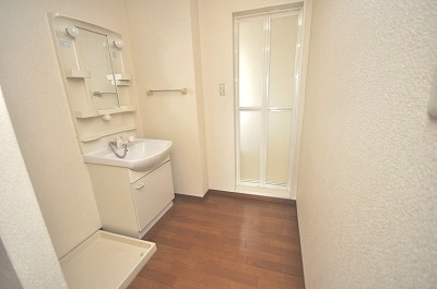 Washroom. Same type inversion type. It is the current state priority.