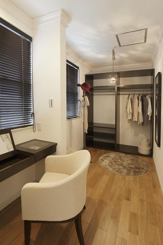 Building plan example (introspection photo). Accommodation exhibition hall of sound If impassable the entrance of the stylish vaulted from the bedroom, I'm happy place for women there is a closet and a powder corner!