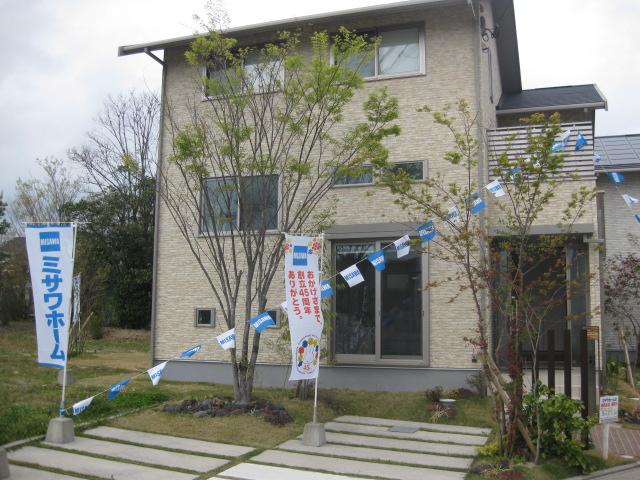 Local appearance photo