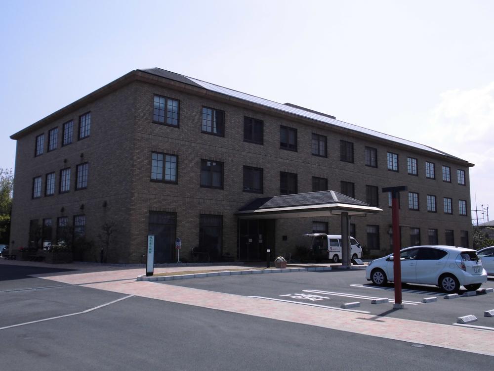 Hospital. Aobadai 170m to the hospital