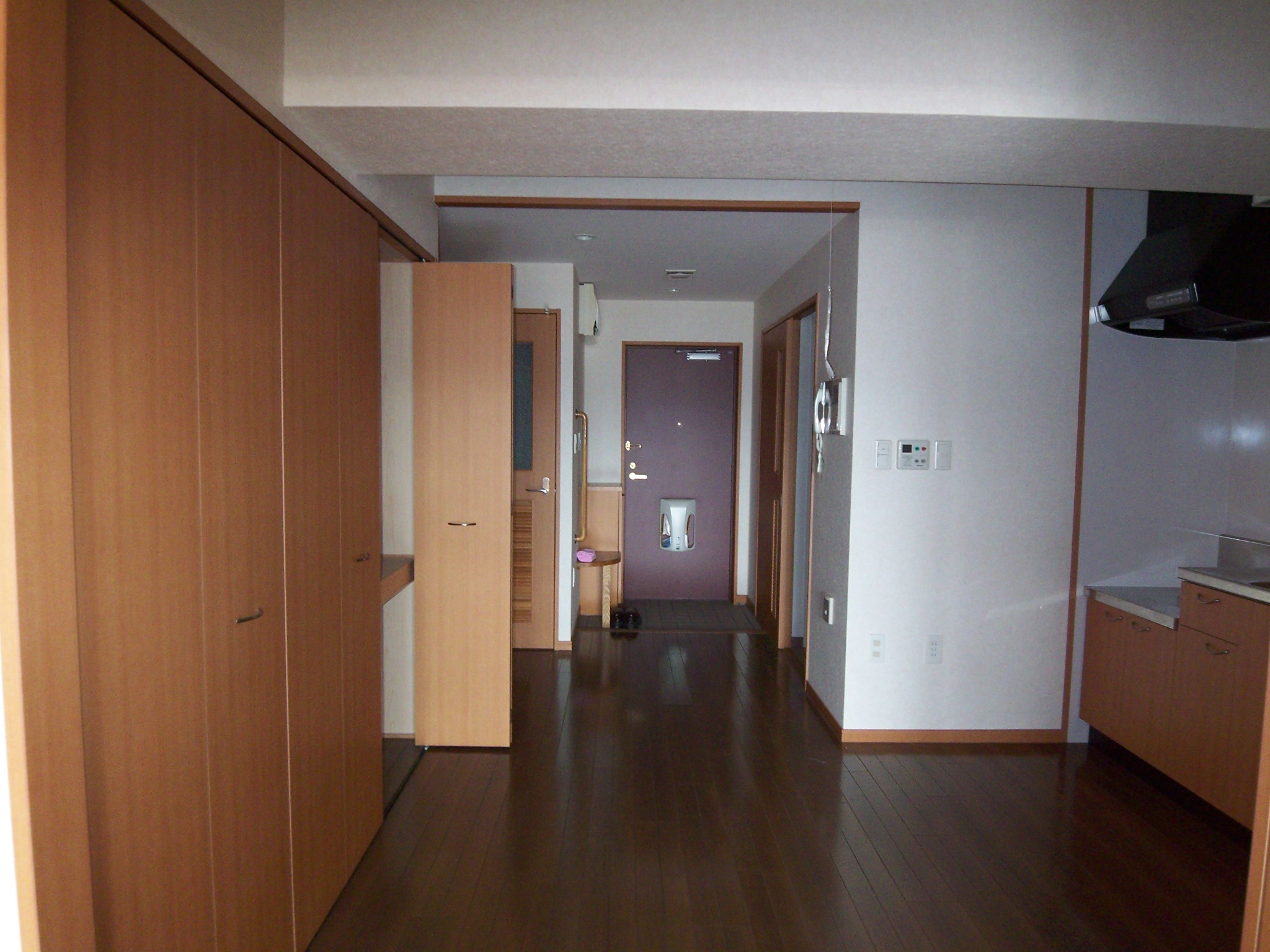 Living and room. Friendly design to the elderly