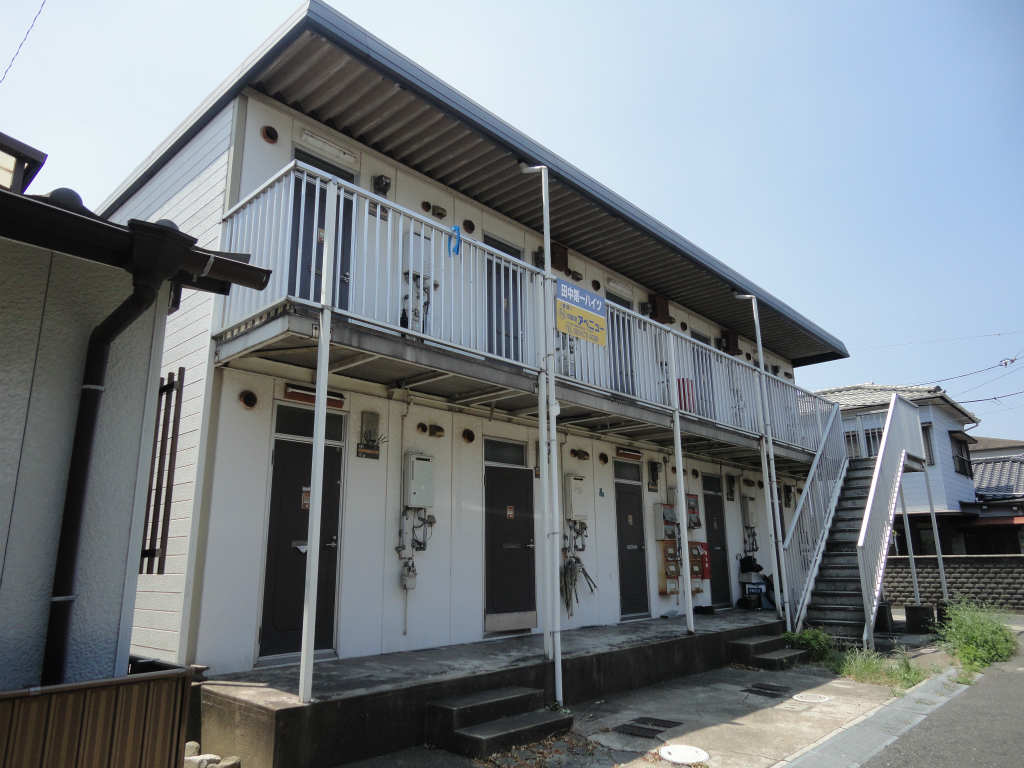 Building appearance. appearance