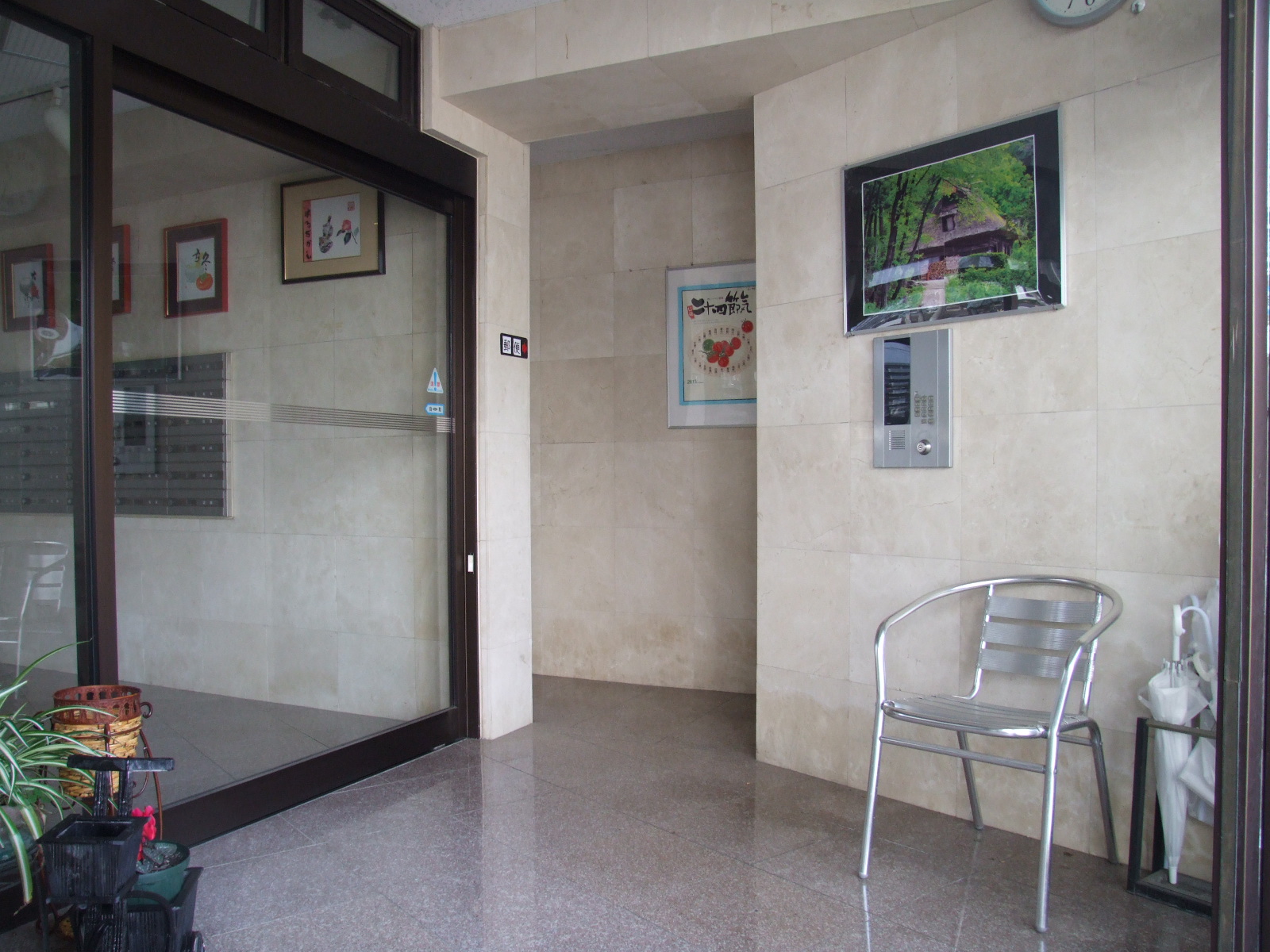 lobby
