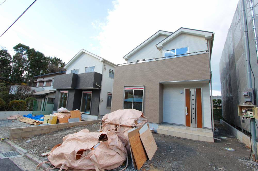 Local appearance photo