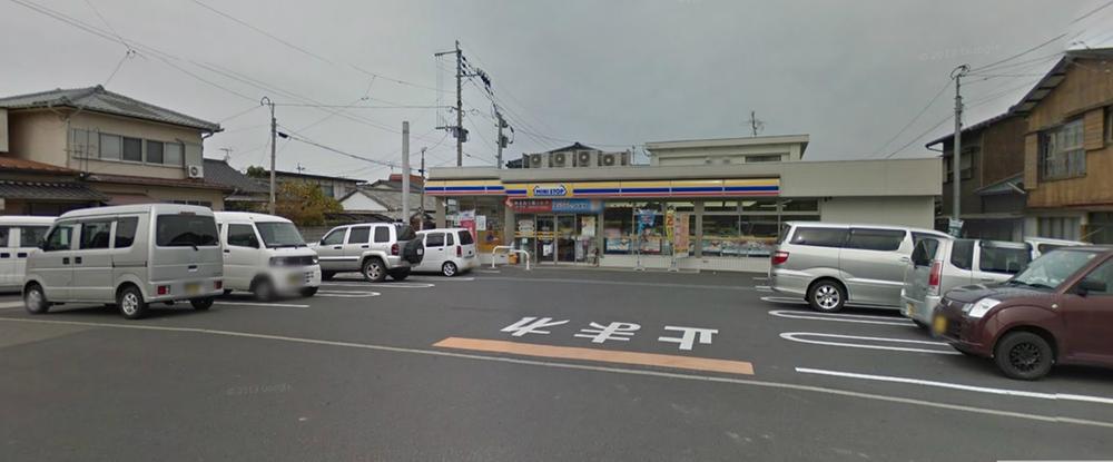 Convenience store. Until MINISTOP 810m