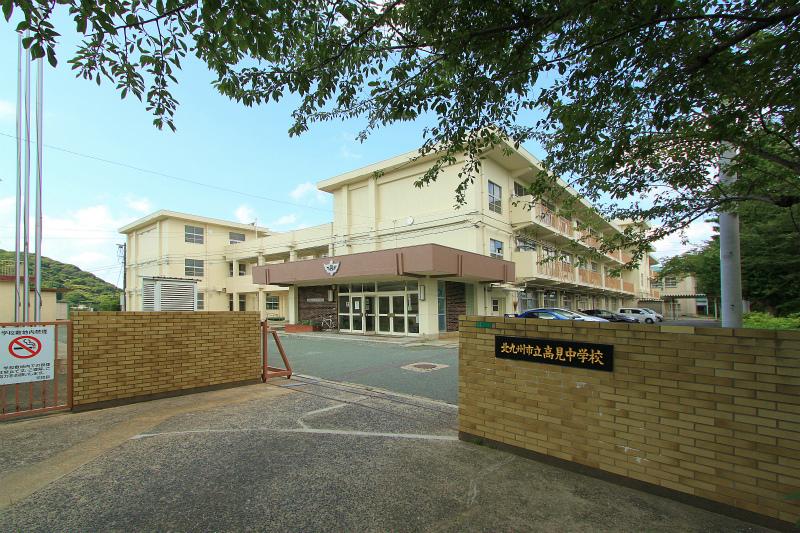 Junior high school. 1414m to Takami junior high school