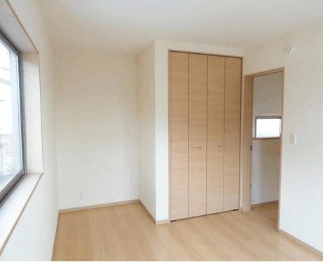 Non-living room. The photograph is the same type