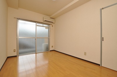 Living and room. ☆ Western style room