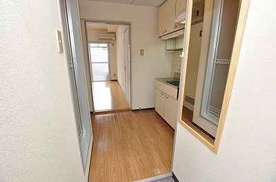 Kitchen. Kitchen Hall