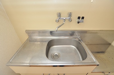 Kitchen. ◆ Gas stove can be installed! !