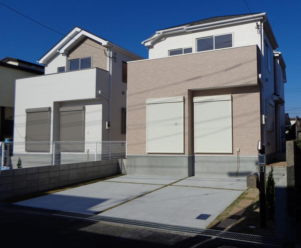 Local appearance photo. Local (11 May 2013) Shooting