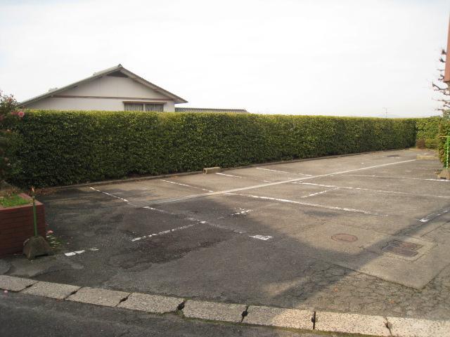 Parking lot
