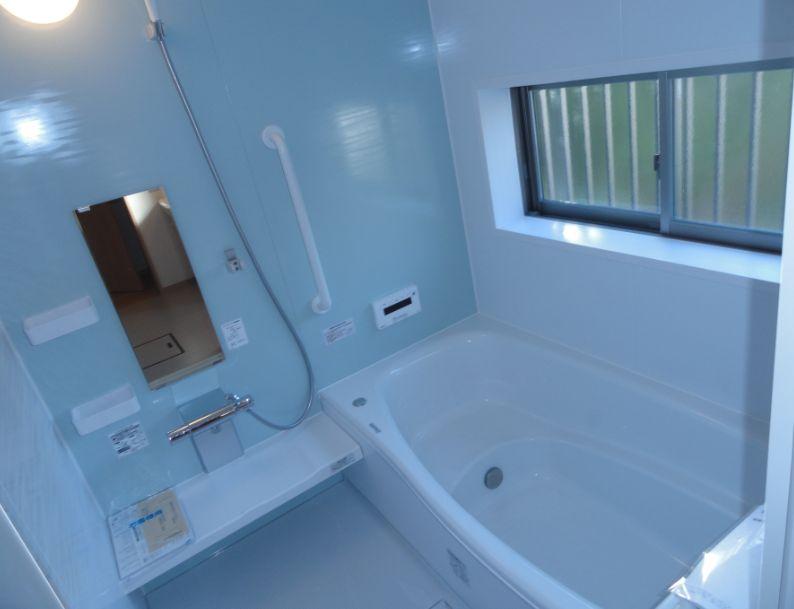 Bathroom. ☆ Image is a photograph at the time of completion ☆