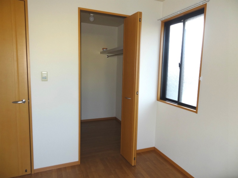 Other room space. Receipt