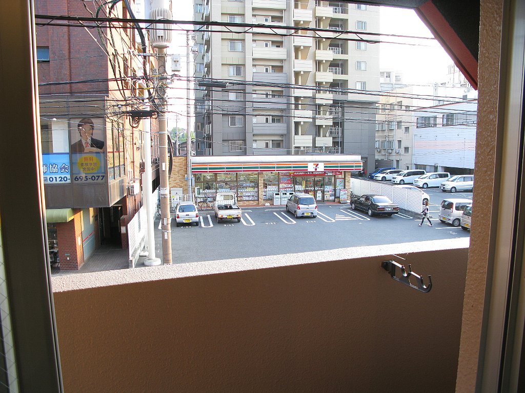 Convenience store. Seven-Eleven Hachiman Guangming 2-chome up (convenience store) 30m