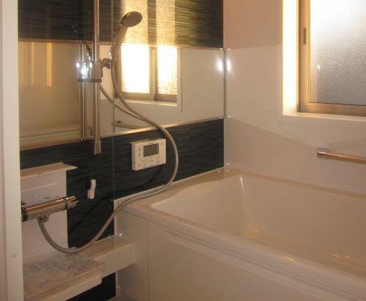 Bathroom. Bright bathroom!