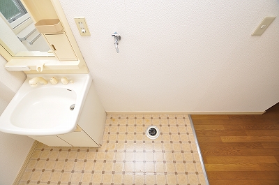 Other Equipment. Indoor Laundry Storage