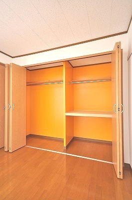 Receipt. Plenty of storage