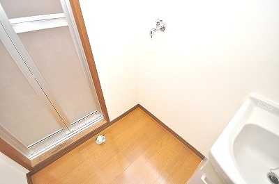 Other Equipment. Indoor Laundry Storage