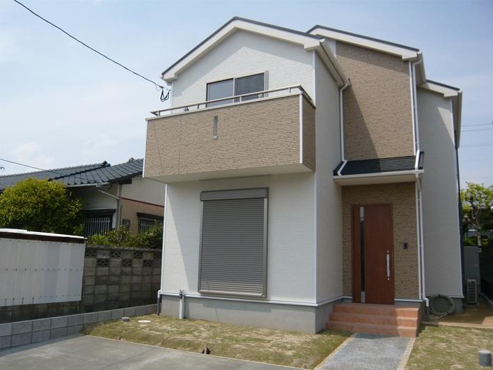 Local appearance photo. Local (April 2013) Shooting