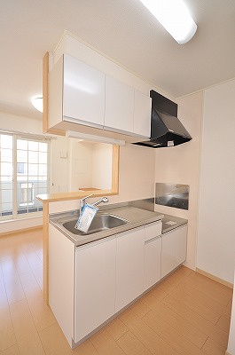 Kitchen. Gas stove can be installed.