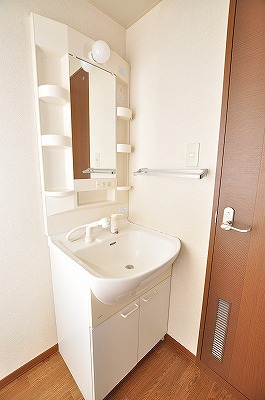 Washroom. Wash dressing room