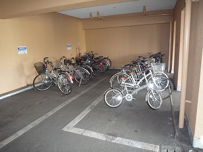 Other common areas. Indoor bicycle parking lot