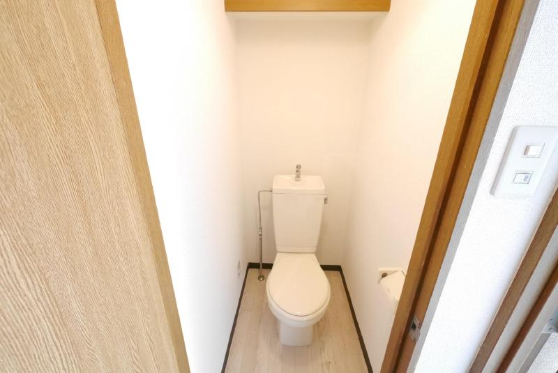 Toilet