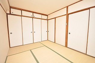 Other. Japanese-style room 6 Pledge (closet storage available)