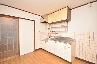 Living and room. LDK9 Pledge