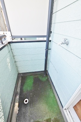 Balcony. Washing machine storage outdoor