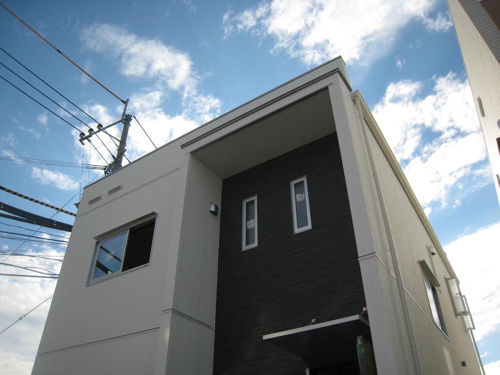 Local appearance photo. ■ Of urban design residential!